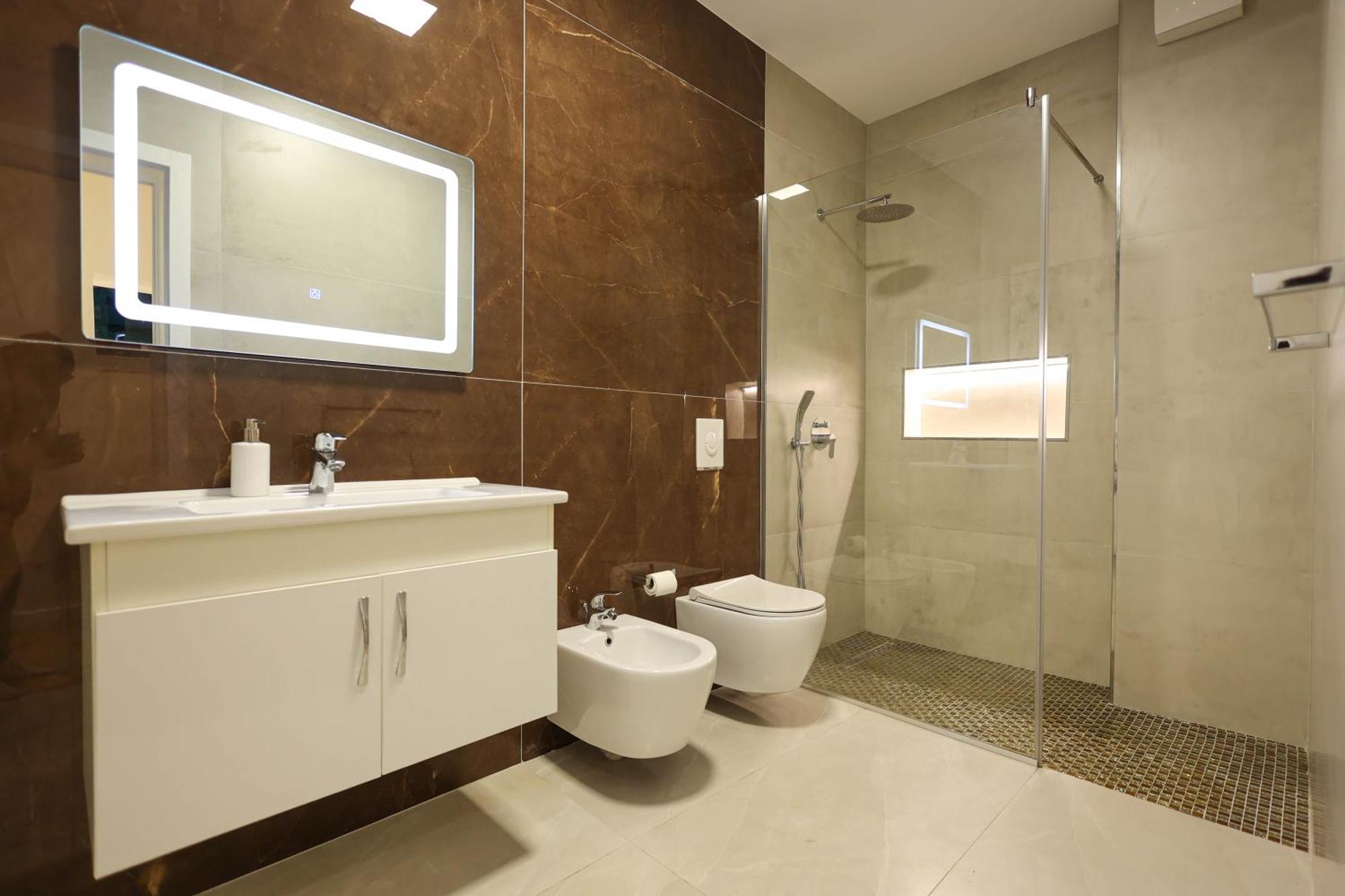 Grandstay Portside